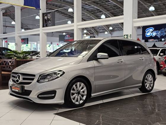 MERCEDES-BENZ B 200 1.6 SPORT TURBO GASOLINA 4P AUTOMÁTICO